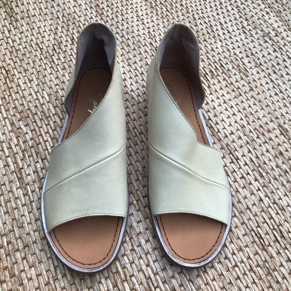 Free People Mont Blanc Leather Slide Sandals Size 9.5 Minimalist NWT
